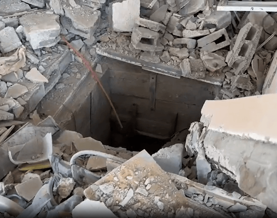 תיעוד: נחשפה מנהרה בה הוחזקו חטופים ישראלים בתנאים קשים