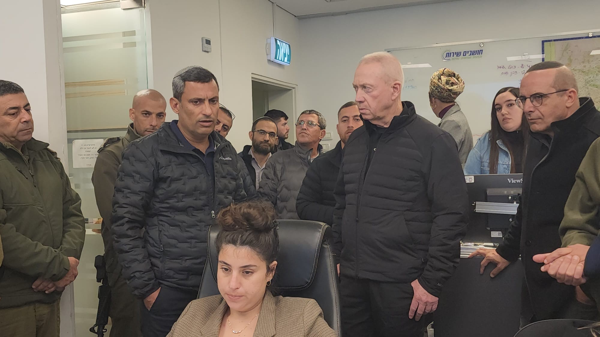 השר גלנט ביקר בשדרות והצהיר: "הולכים להכרעת חמאס"