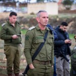 הגרי התבשר על הכוונה להדיחו בזמן שסייר עם הרמטכ"ל בדרום