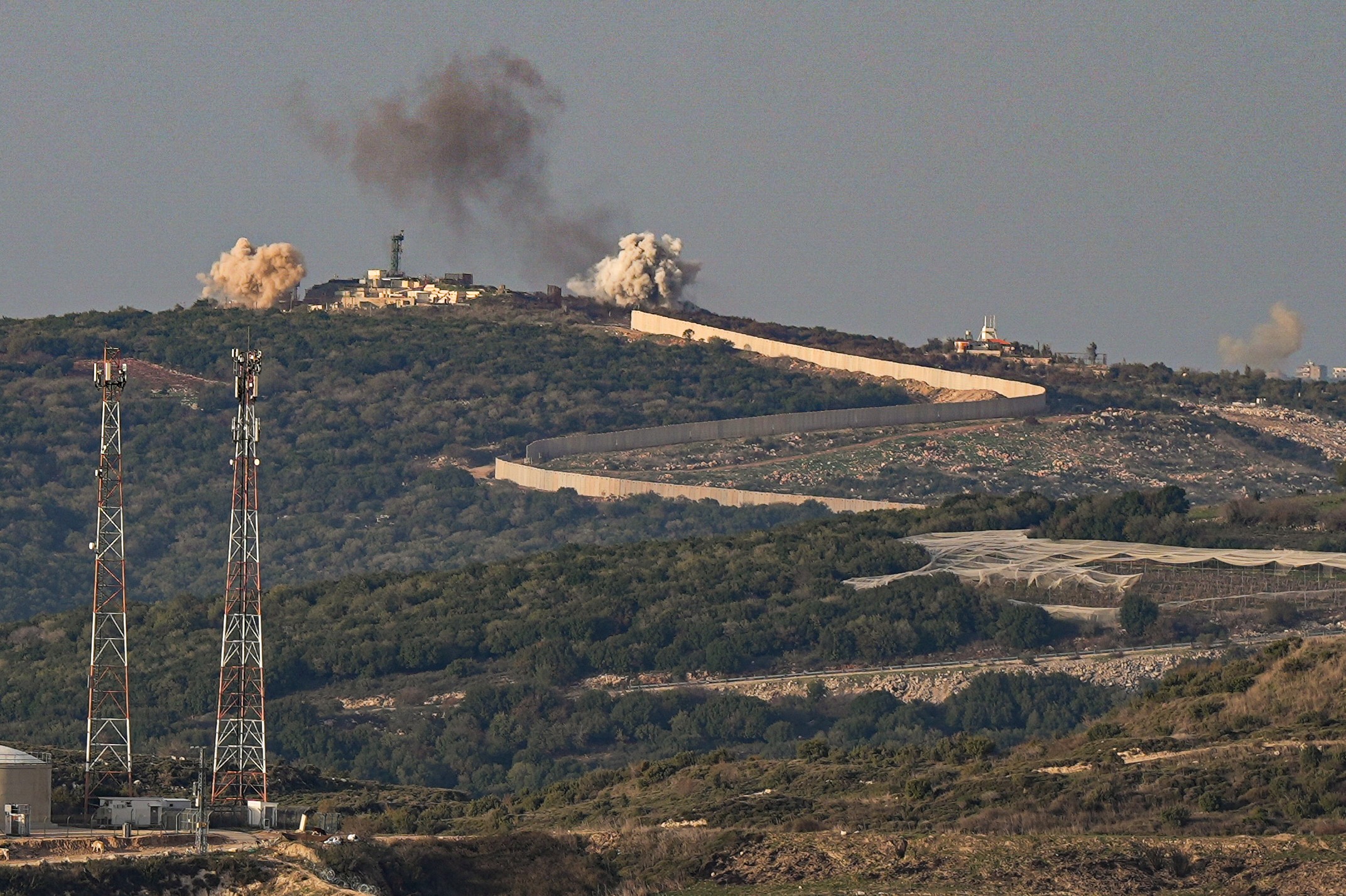 צה"ל תקף שורת מטרות של ארגון הטרור חיזבאללה בלבנון