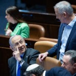התרגיל של נתניהו: יקדם את חוק הגיוס של גנץ מהכנסת הקודמת