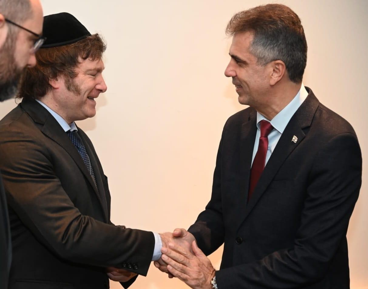 שר החוץ אלי כהן ונשיא ארגנטינה הנכנס, חבייר מילאיי |  צילום: לאנדרו קרמנצ'וזסקי, משרד החוץ