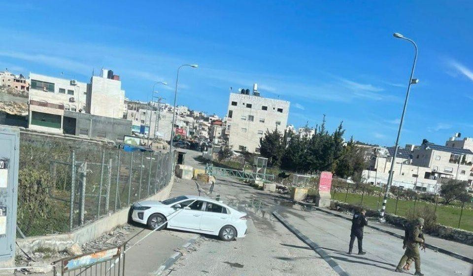 ניסיון פיגוע בקריית ארבע: מחבל ניסה לדרוס כוח צה"ל - וחוסל
