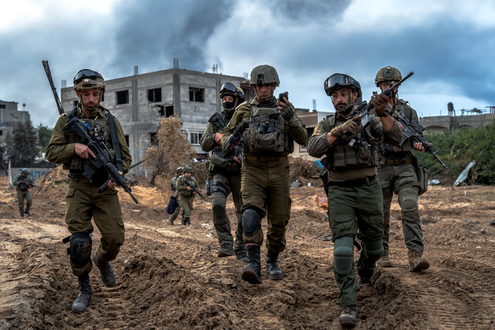 צה"ל השלים את כיבוש ג'באליה: "הגענו לאחד מבתיו של סינוואר"