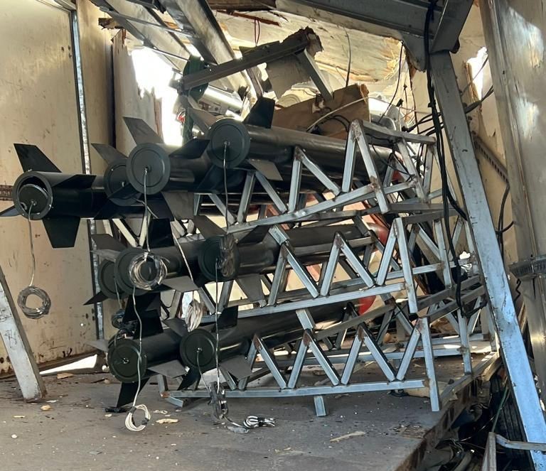 לוחמי צה"ל חשפו מנהרות בבתים של בכירי חמאס בח'אן יונס