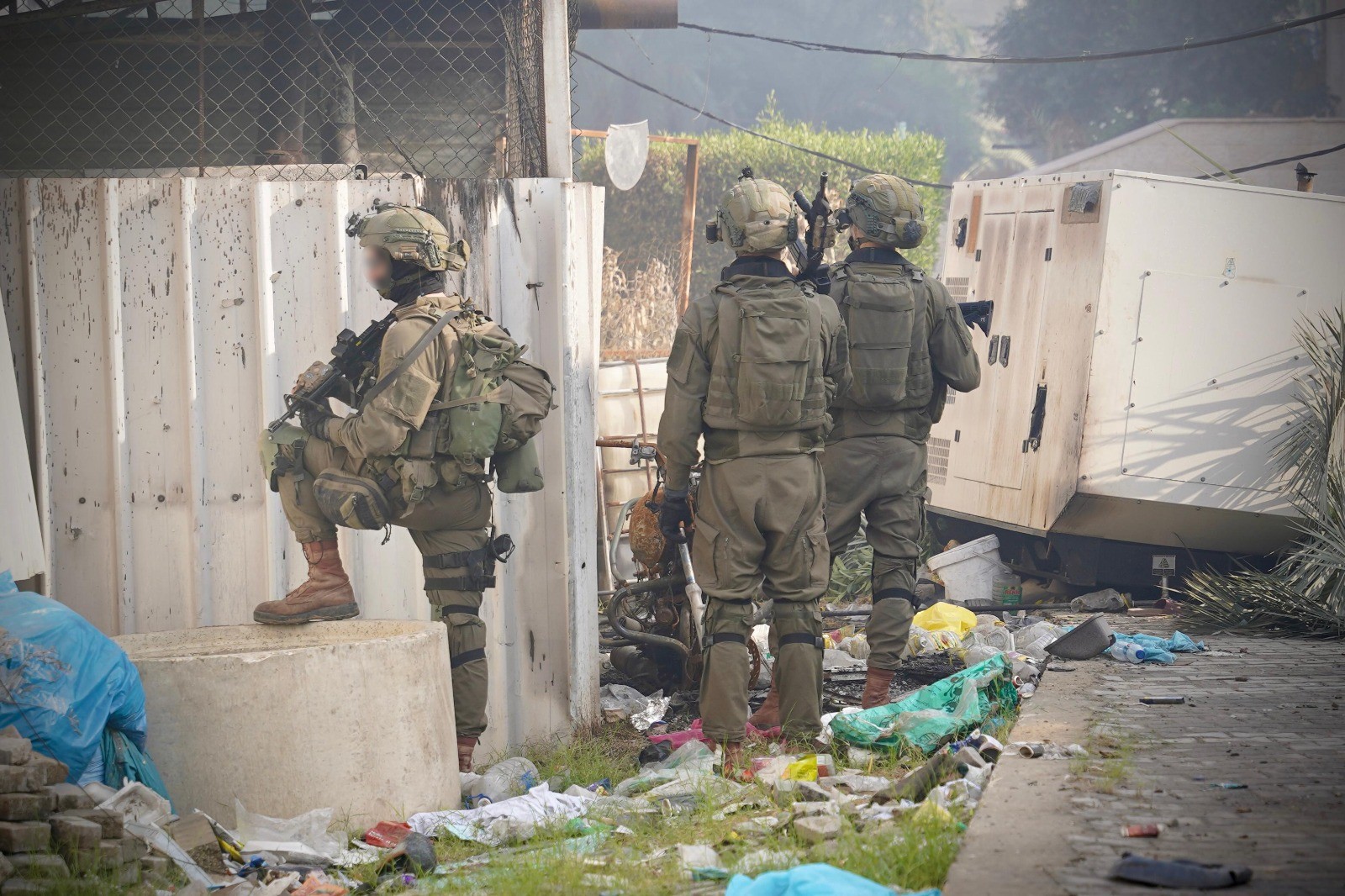 כוחותינו פשטו על ביה"ח האינדונזי ברצועת עזה | צילום: דובר צה"ל
