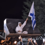 צה"ל אסר על הזמר להופיע: "באנו לשמח ובסוף זה התלקח"
