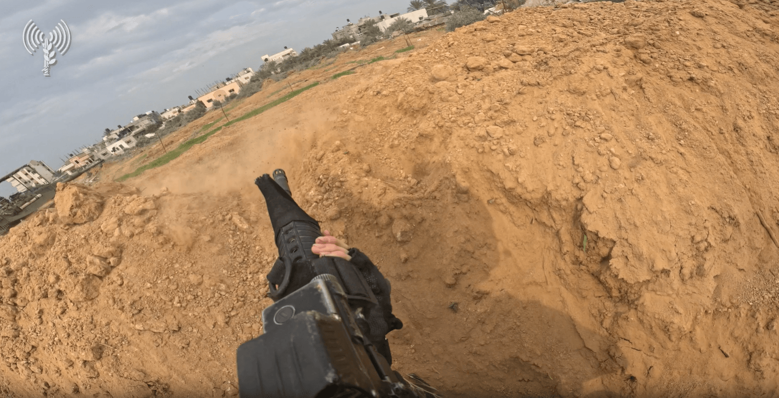 צה"ל פועל במרחב ממנו יצאו המחבלים לטבח בקיבוץ ניר עוז | צפו