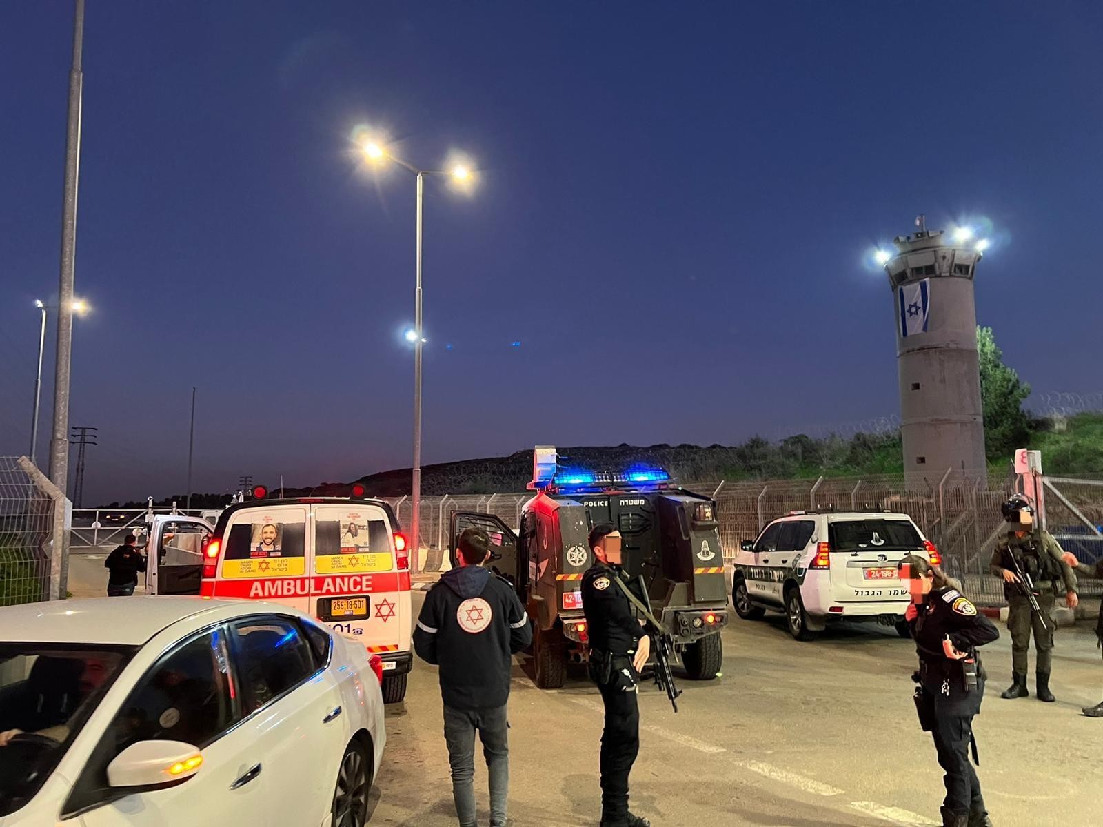 פיגוע דריסה סמוך לגבעת זאב: בת 20 נפצעה באורח קל