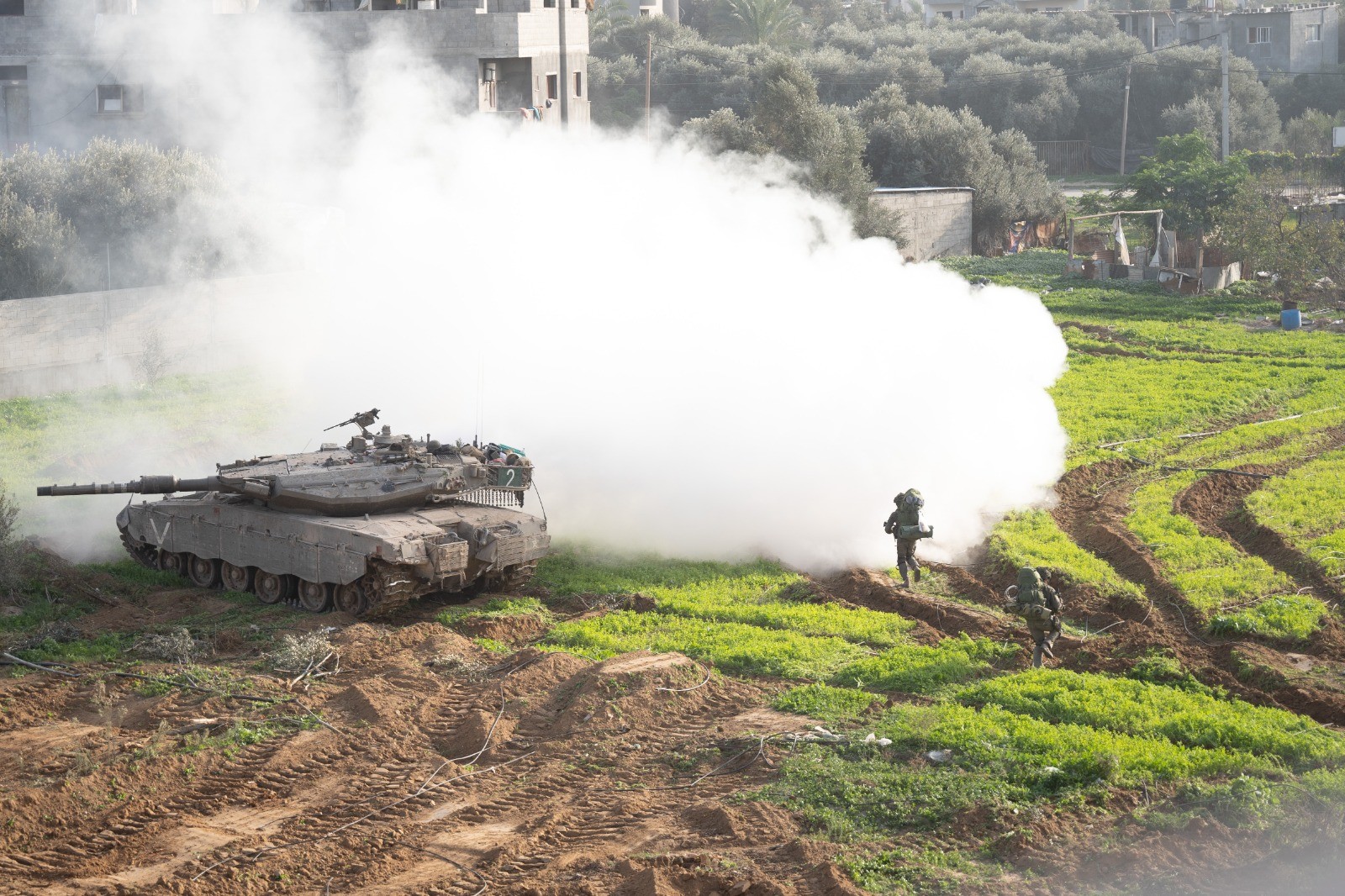 עשרות מחבלים חוסלו בעזה - כוחותינו פוצצו רכב ממולכד | תיעוד