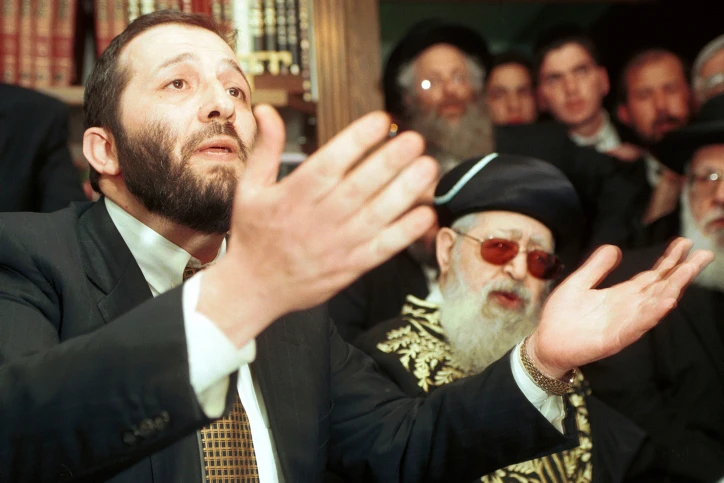 האם העטרה הספרדית הוחזרה?