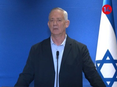 גנץ מתנגד להתיישבות ברצועה ומעתיק את מקום מגוריו לעוטף