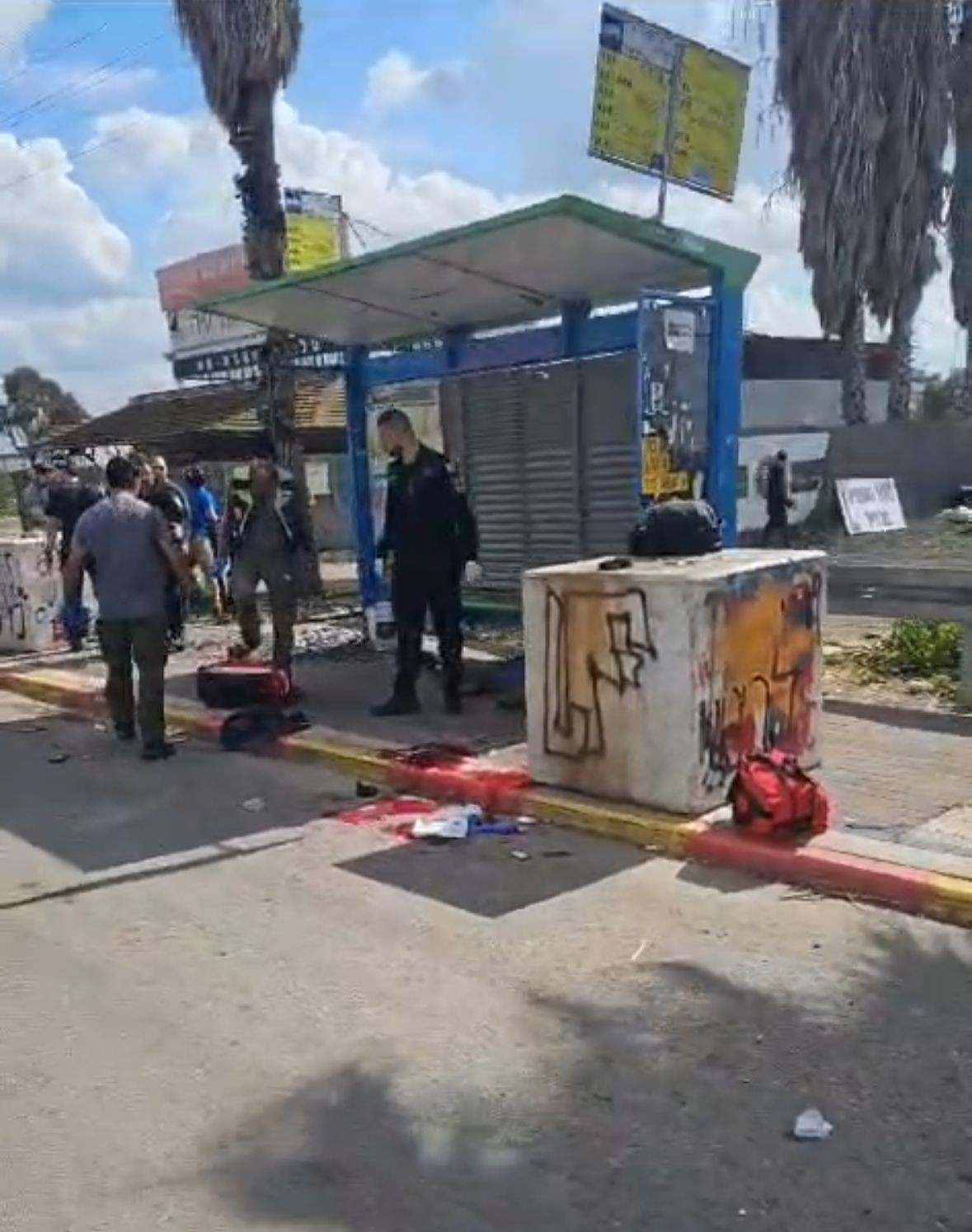 זירת החשד לפיגוע בצומת ראם שבדרום | | שימוש לפי סעיף 27א' לחוק זכויות יוצרים