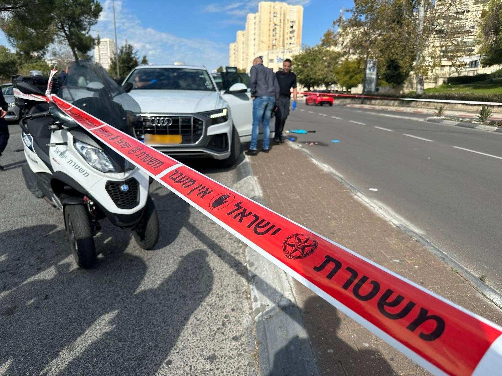 התחפשו לשליחי וולט ושדדו את איש העסקים: פוענח השוד בי-ם