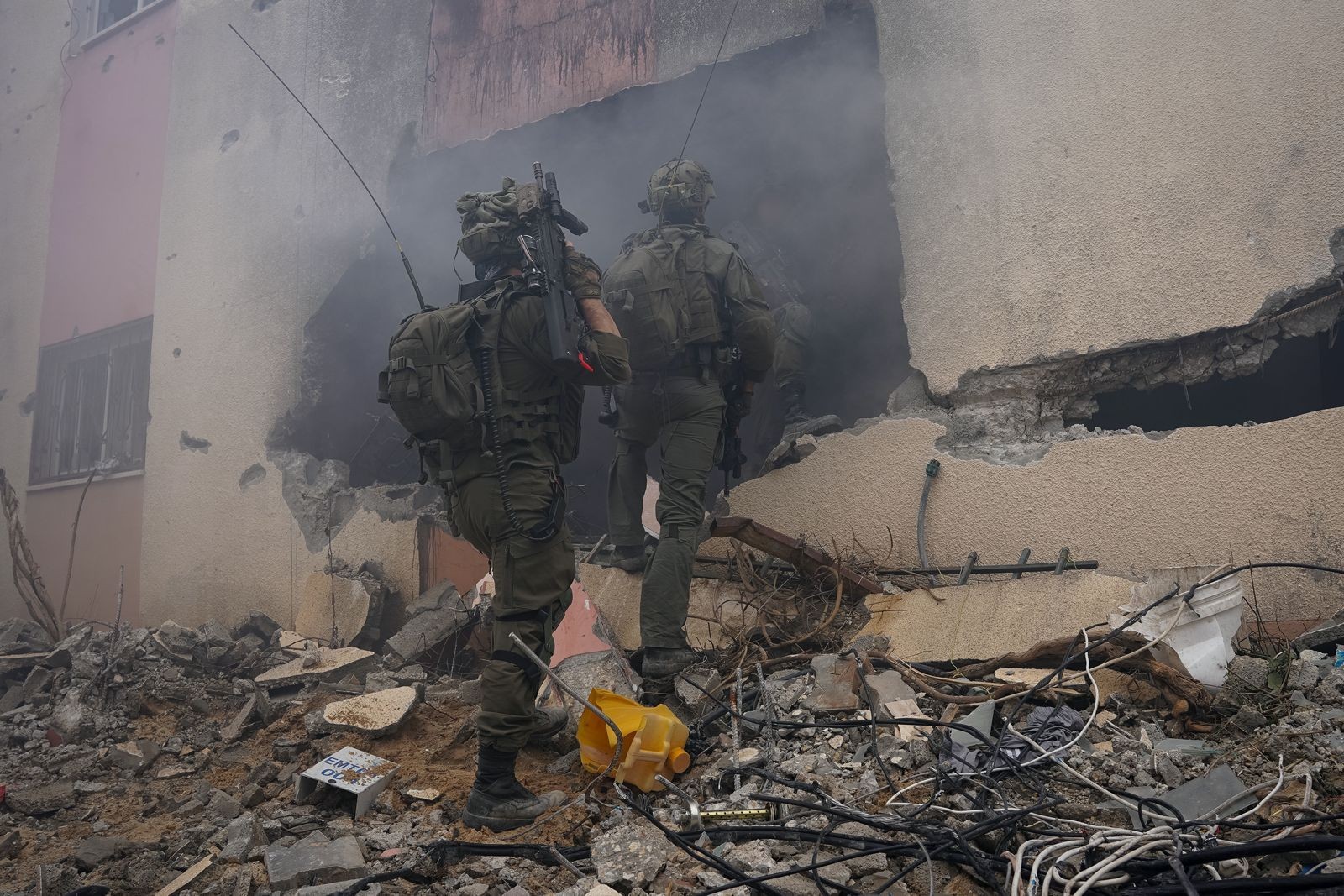 אבסורד: בסיס אוגדת עזה הפך למוצב הגדול ביותר של חמאס | צפו