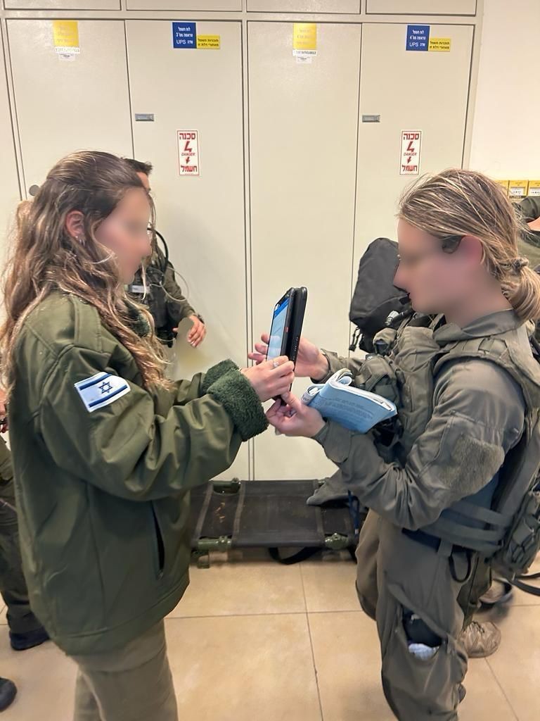 לראשונה בצה"ל: אפליקציה להעברת מידע רפואי על פצועים בקרב