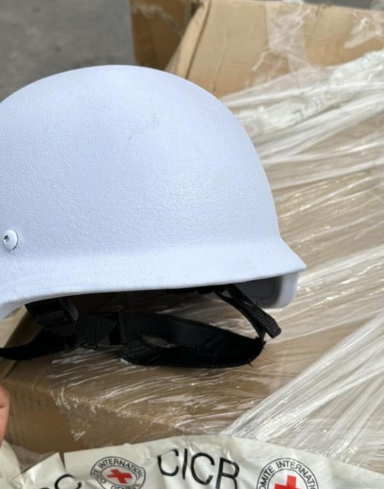 סיוע הומניטרי? אפודים וקסדות צבאיים נתפסו במשאיות בכרם שלום