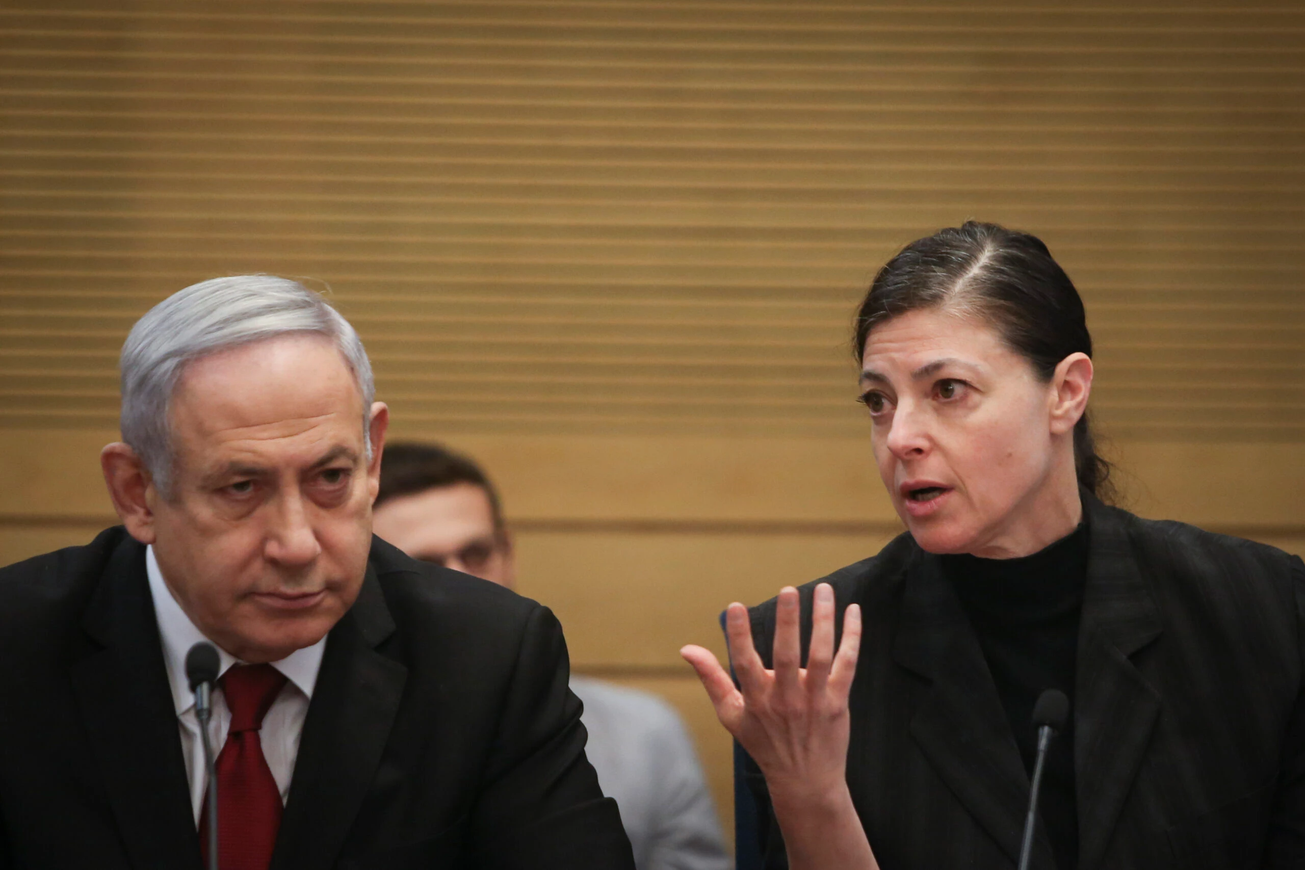 מרב מיכאלי: "נתניהו מונע את החזרת החטופות והחטופים שלנו"