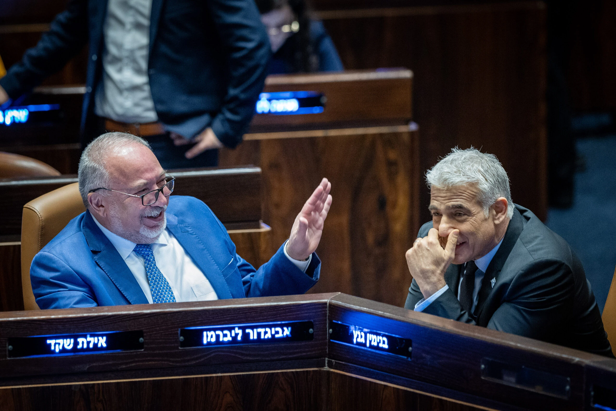 באופוזיציה תוקפים את הסכם הפסקת האש: "לא רפובליקת בננות"
