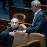 גנץ יטוס לארה"ב ללא אישור נתניהו: "יש כאן רק ראש ממשלה אחד"