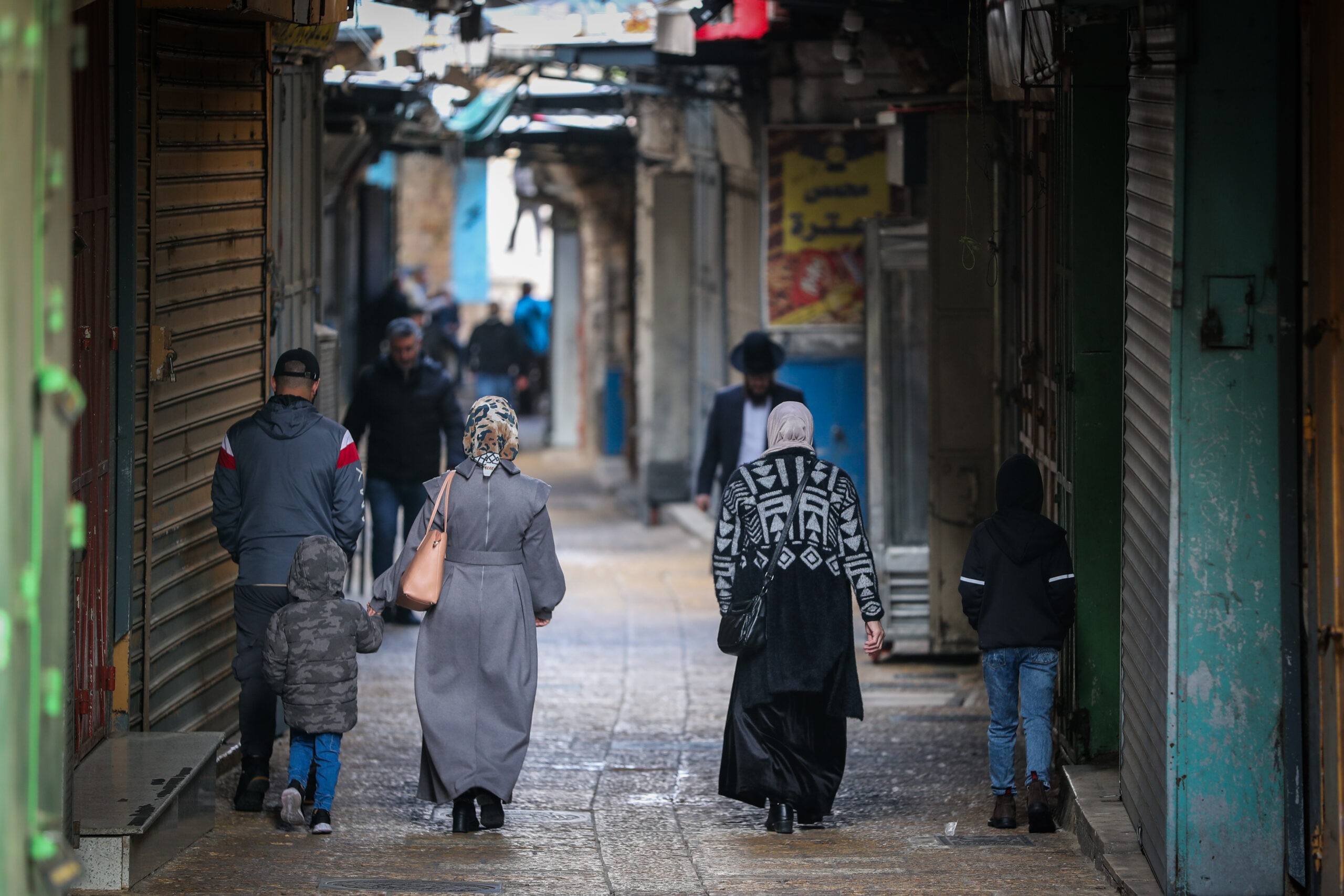 רמדאן בצל המלחמה: חנויות העיר העתיקה בירושלים ריקות מקונים