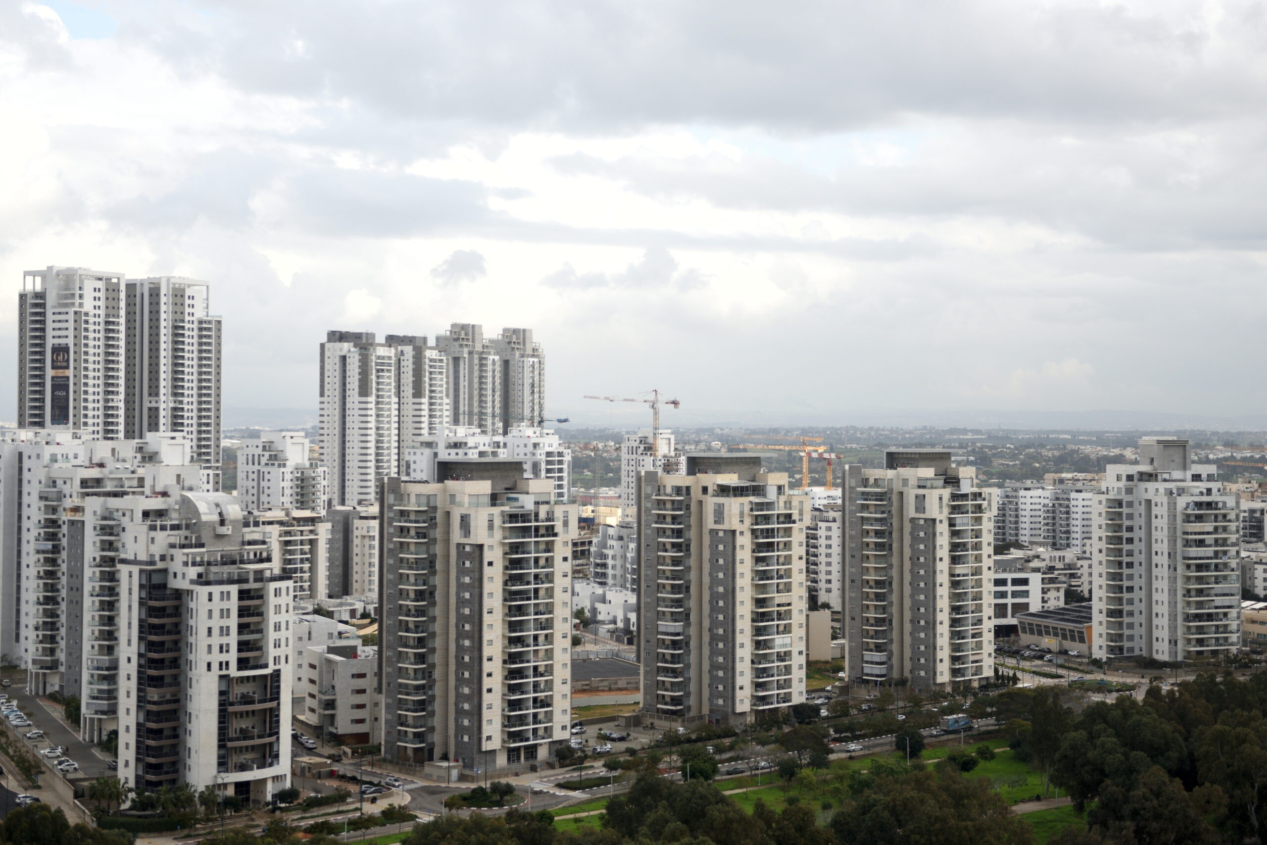 הריבית תרד? האינפלציה השנתית על 2.9%, מחירי הדירות בירידה