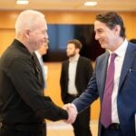 גלנט ליועץ של ביידן: תוקפנות חיזבאללה מקרבת אותנו למלחמה