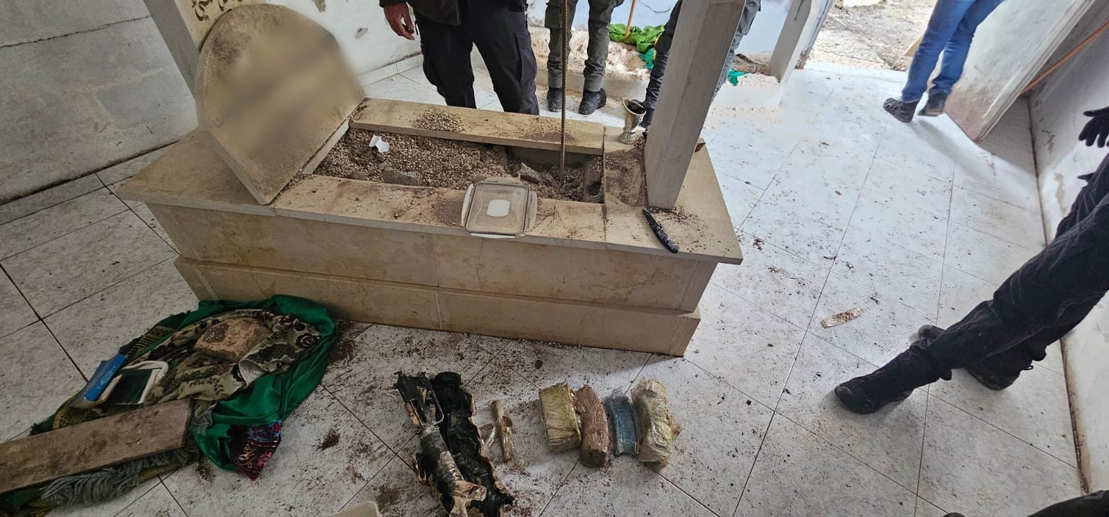 השוטרים היו בהלם: זה מה שאותר בתוך קבר בעיר נצרת
