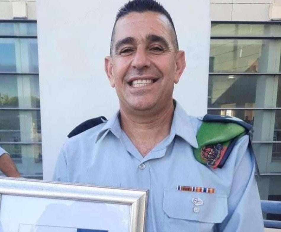 רנ"ג אורי מויל, בן 51 מדימונה, נרצח בפיגוע הדקירה בבית קמה