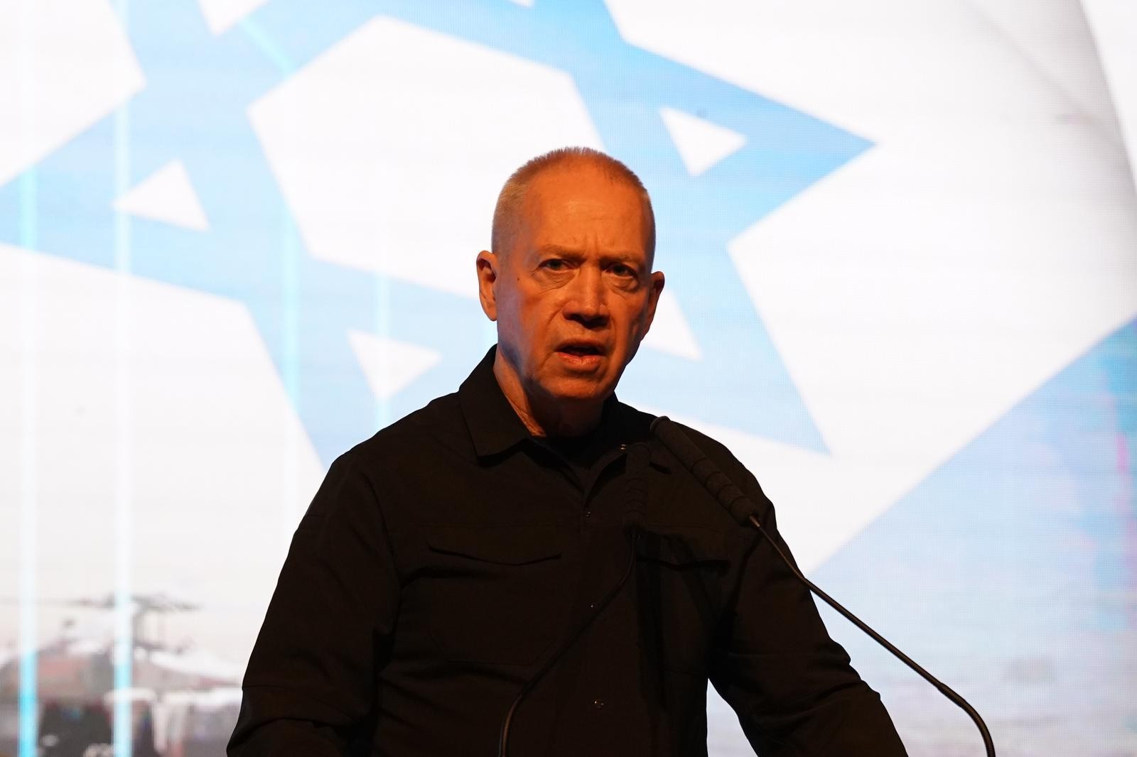 גלנט: "2024 תהיה שנת מלחמה וניצחון - נצטרך גיוס של כל העם"
