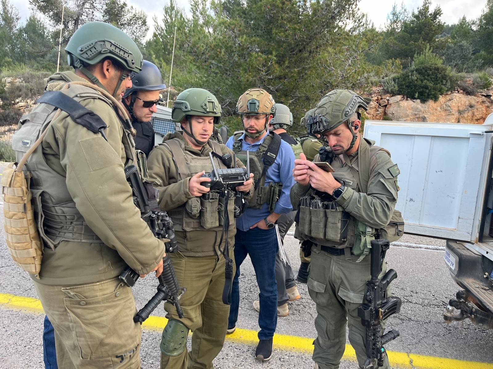 בזמן הפיגוע בבנימין: אופוריה וקריאות שמחה בכפרים הסמוכים