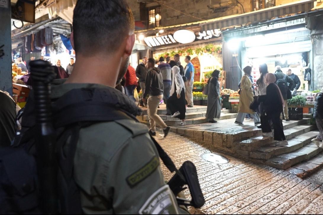 כוחות משטרה ומג"ב מתגברים בעיר העתיקה | קרדיט: דוברות משטרה 