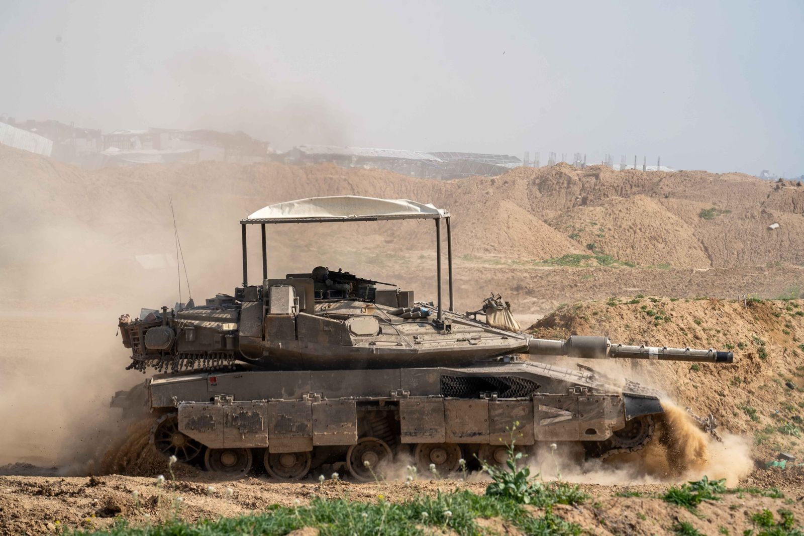 פעולה ברפיח או הפסקת אש: לאיזה כיוון הולכת המלחמה?