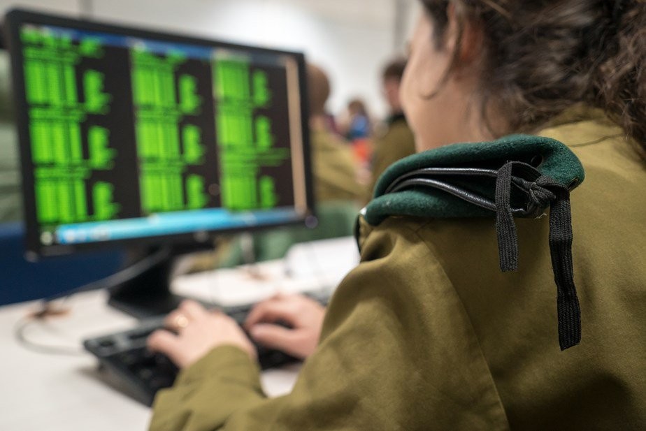 כך מיקרוסופט שיתפה פעולה עם צה"ל במלחמה בטרור הפלשתיני