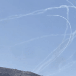 עשרות רקטות להרי הגולן: כך נראה המטח הכבד למג'דל שמס