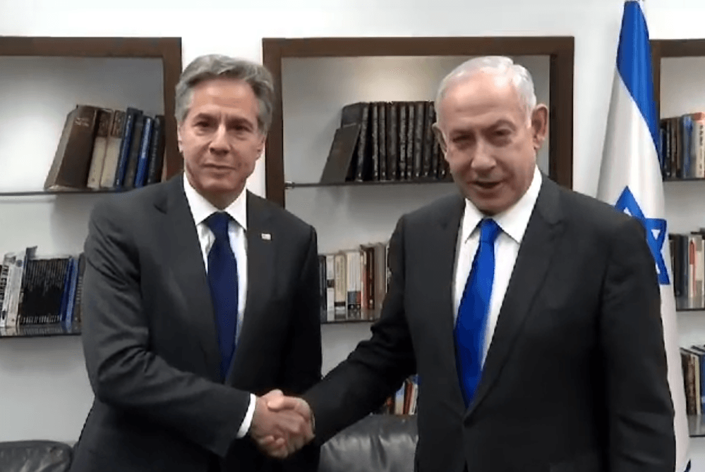 רה"מ נתניהו ומזכיר המדינה האמריקאי בלינק במהלך פגישתם |צילום: איתי בית-און, לע"מ
