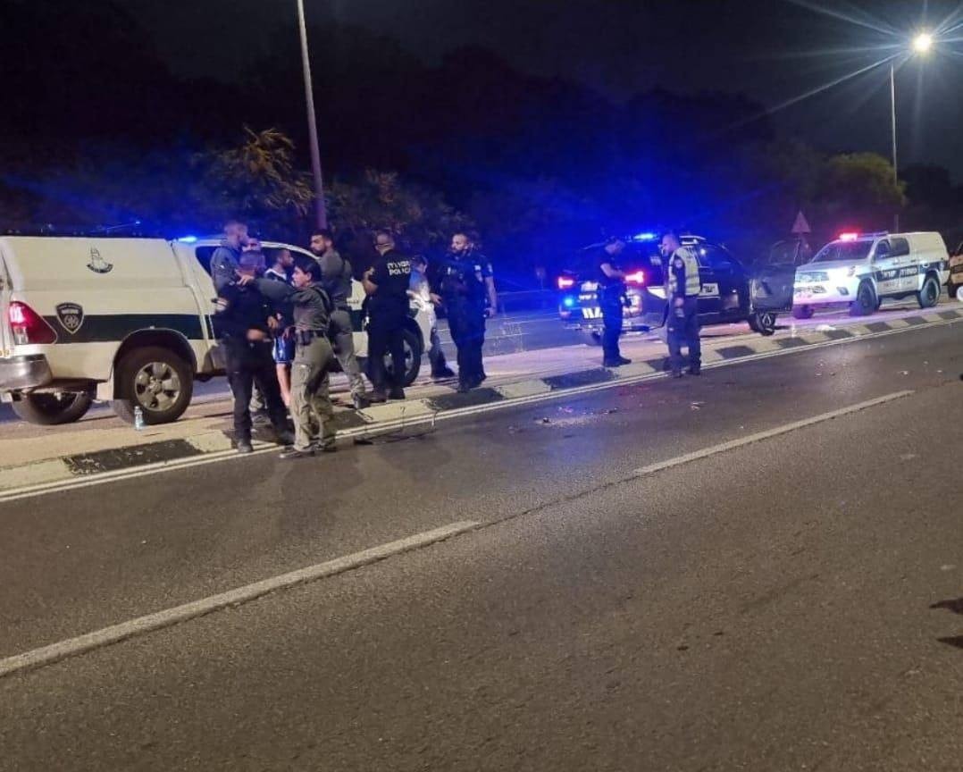 טרור מסביב לשעון: ארבעה שוטרים נפצעו בפיגוע דריסה בשומרון