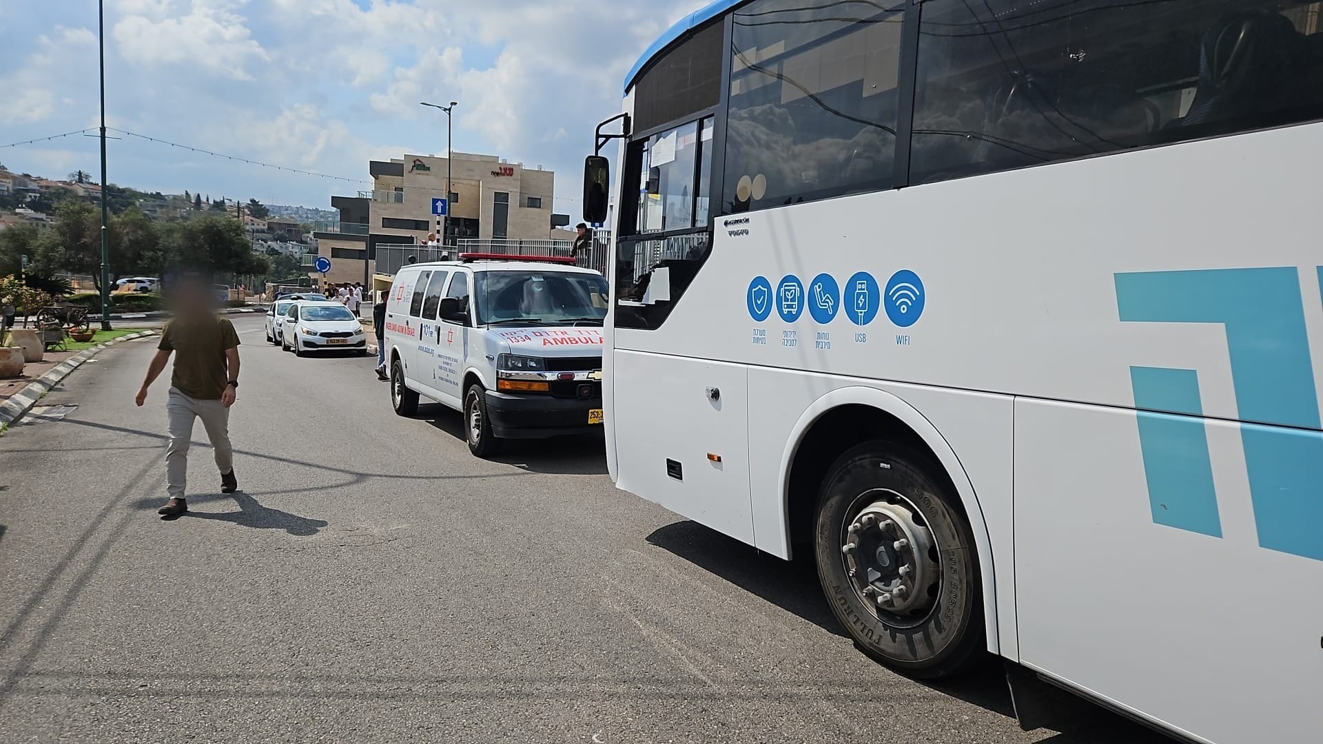 זירת הפיגוע בשומרון | צילום: דוברות מד"א