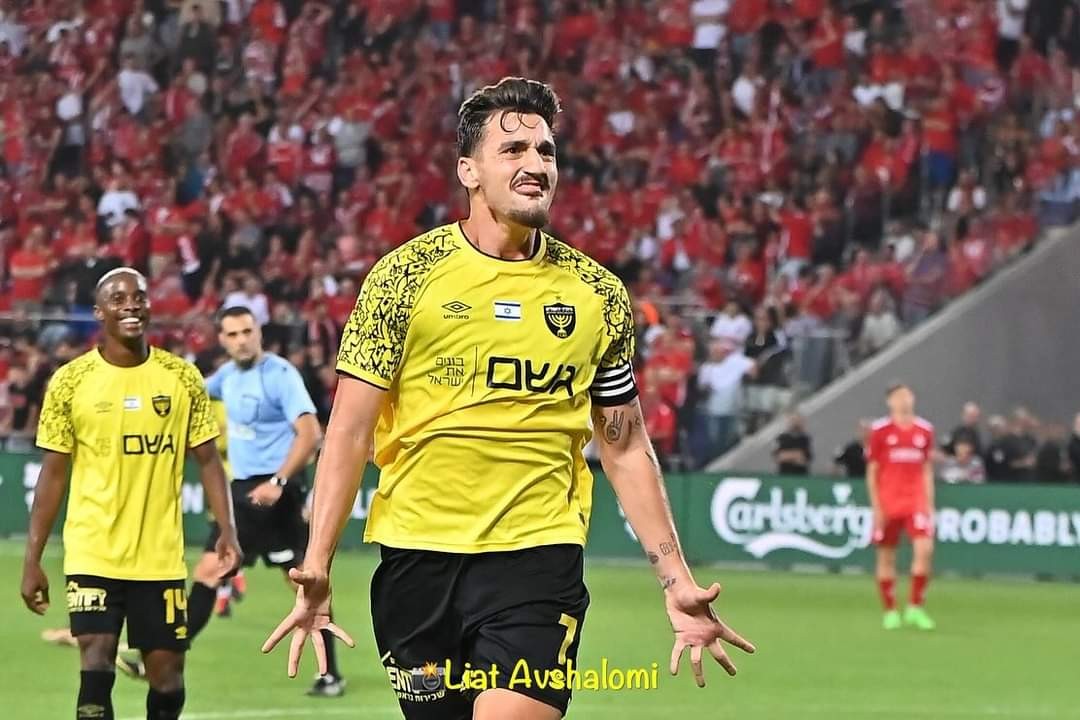 הצגה היסטורית: בית"ר י-ם פירקה 1:5 את הפועל ת"א שירדה מתחת לקו האדום