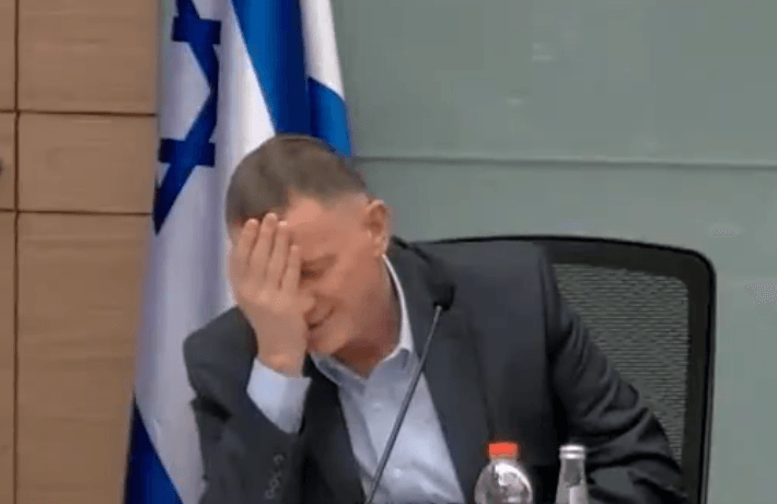 הפדיחה בוועדה. קרדיט: ערוץ הכנסת