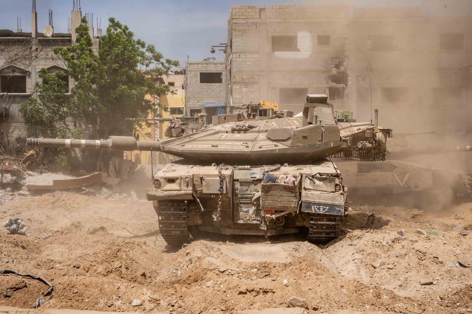 לוחמי עוצבת הקומנדו נכנסו למרכז רפיח, תוואי מנהרות הושמד