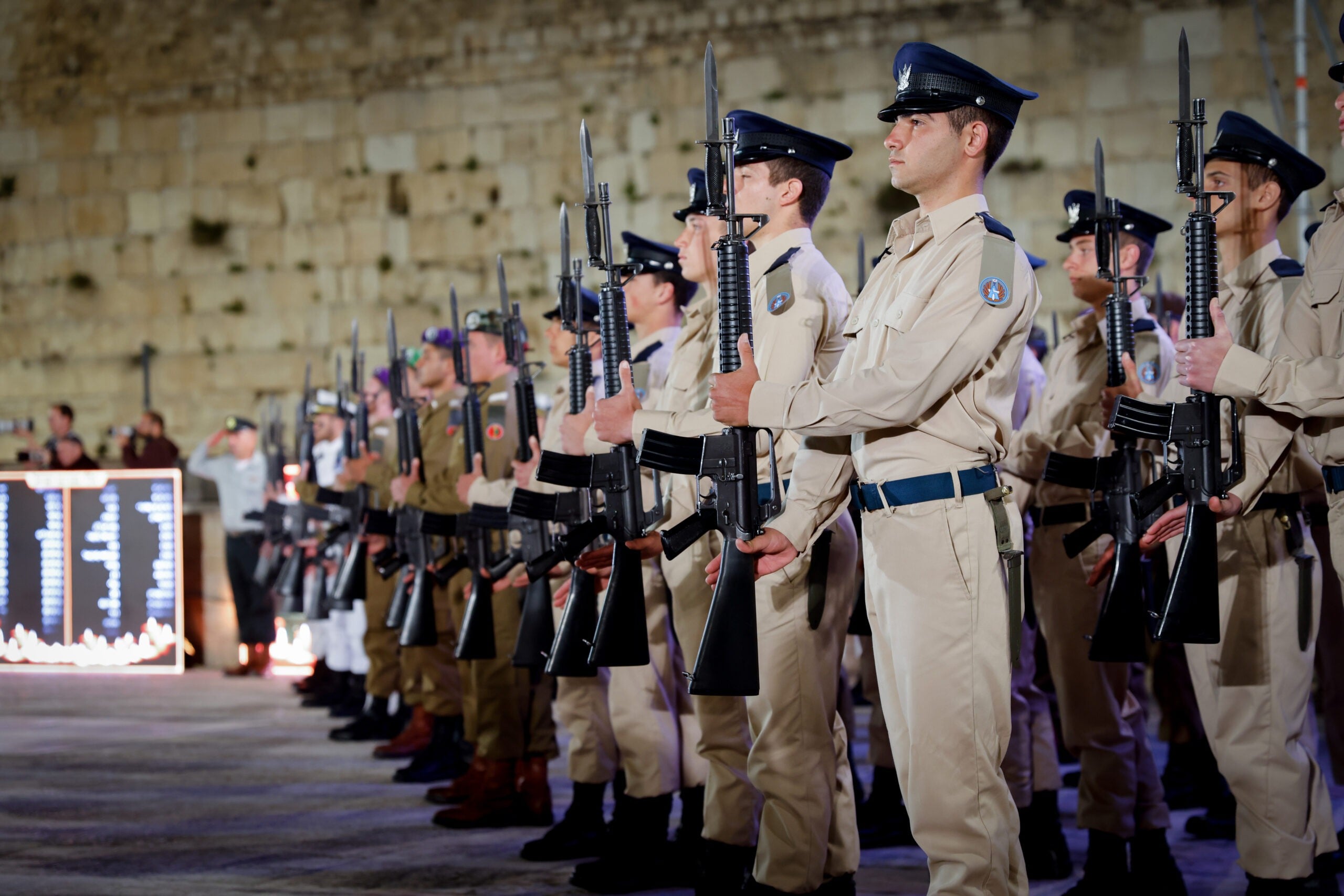 אם שכולה על יום אבל נוסף: "לא מתנגדים להחלטה, אלא להגדרה"