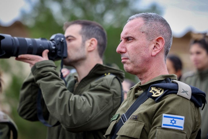 התעמולה עובדת? צה"ל עשה טעות כשהתנער מהטלת הכרוזים בלבנון