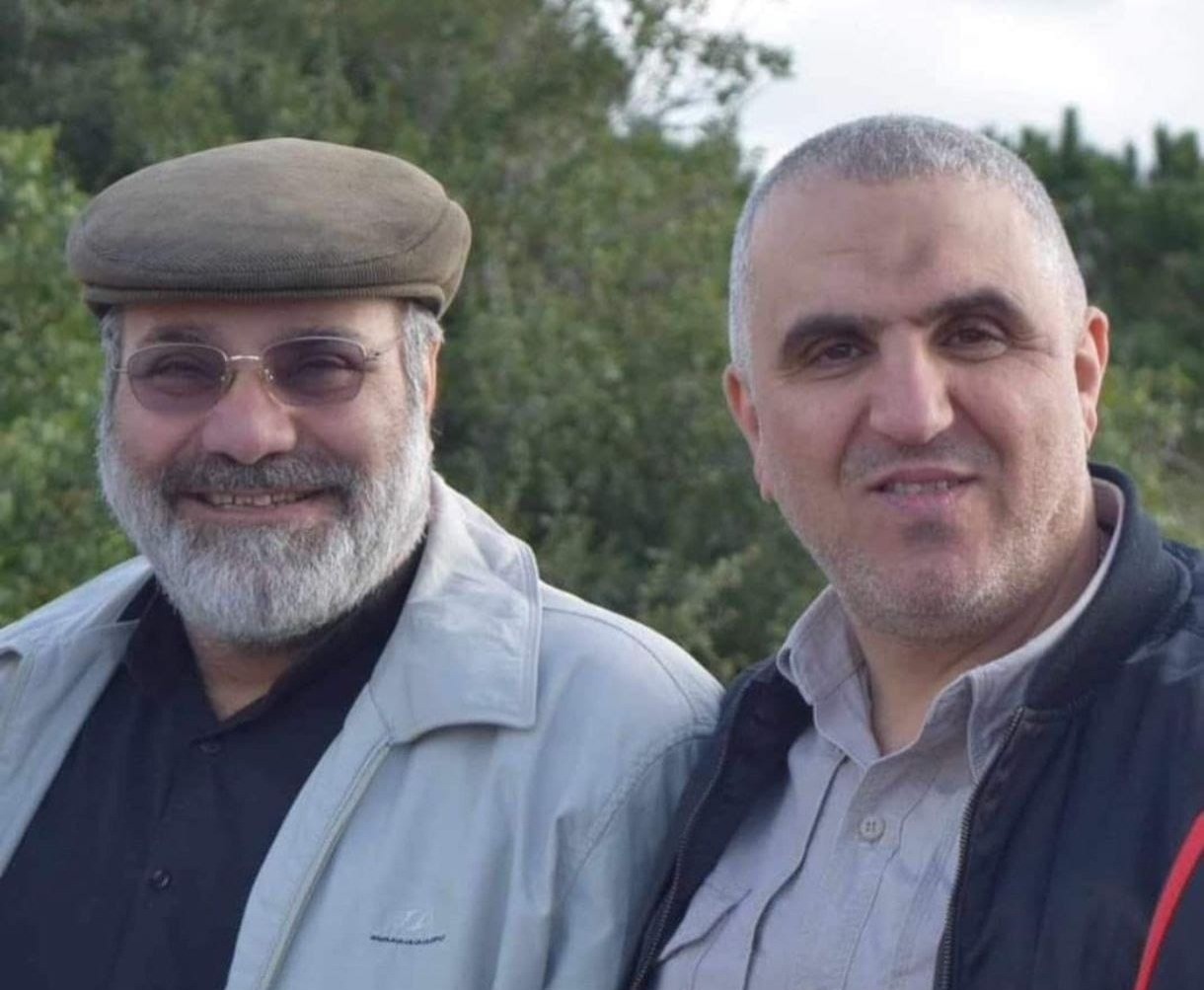 הבכיר שחוסל בדרום לבנון, חסין איברהים מכי, לצידו של הבכיר שחוסל מוחמד רזא זאהדי | קרדיט: רשתות ערביות