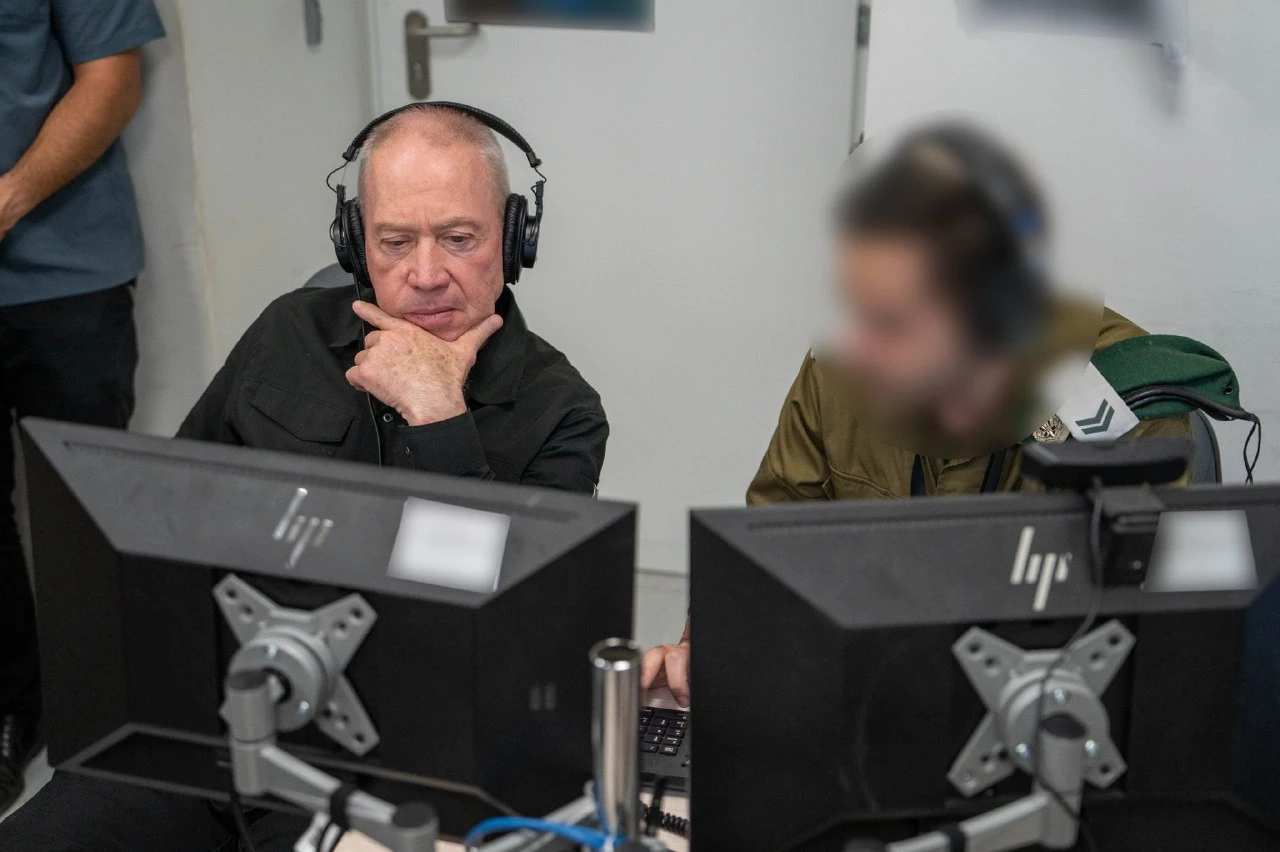 גלנט: "התחלנו לסגור את הברזים של חמאס בדרום הרצועה"