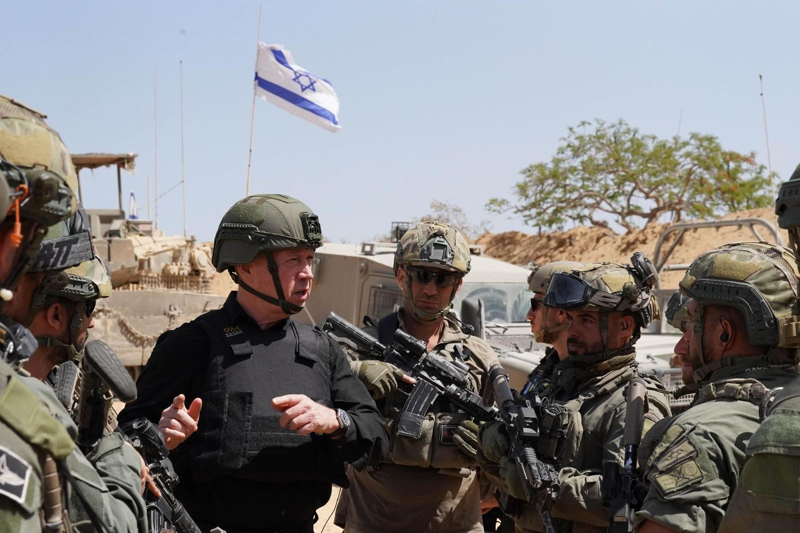 שר הביטחון גלנט ברפיח: "החמאס נשחק ולא מצליח להתאושש"
