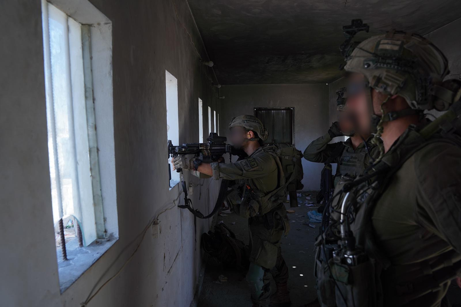 צה"ל: שלושה חיילים נפצעו מפיצוץ פיר ממולכד ברפיח
