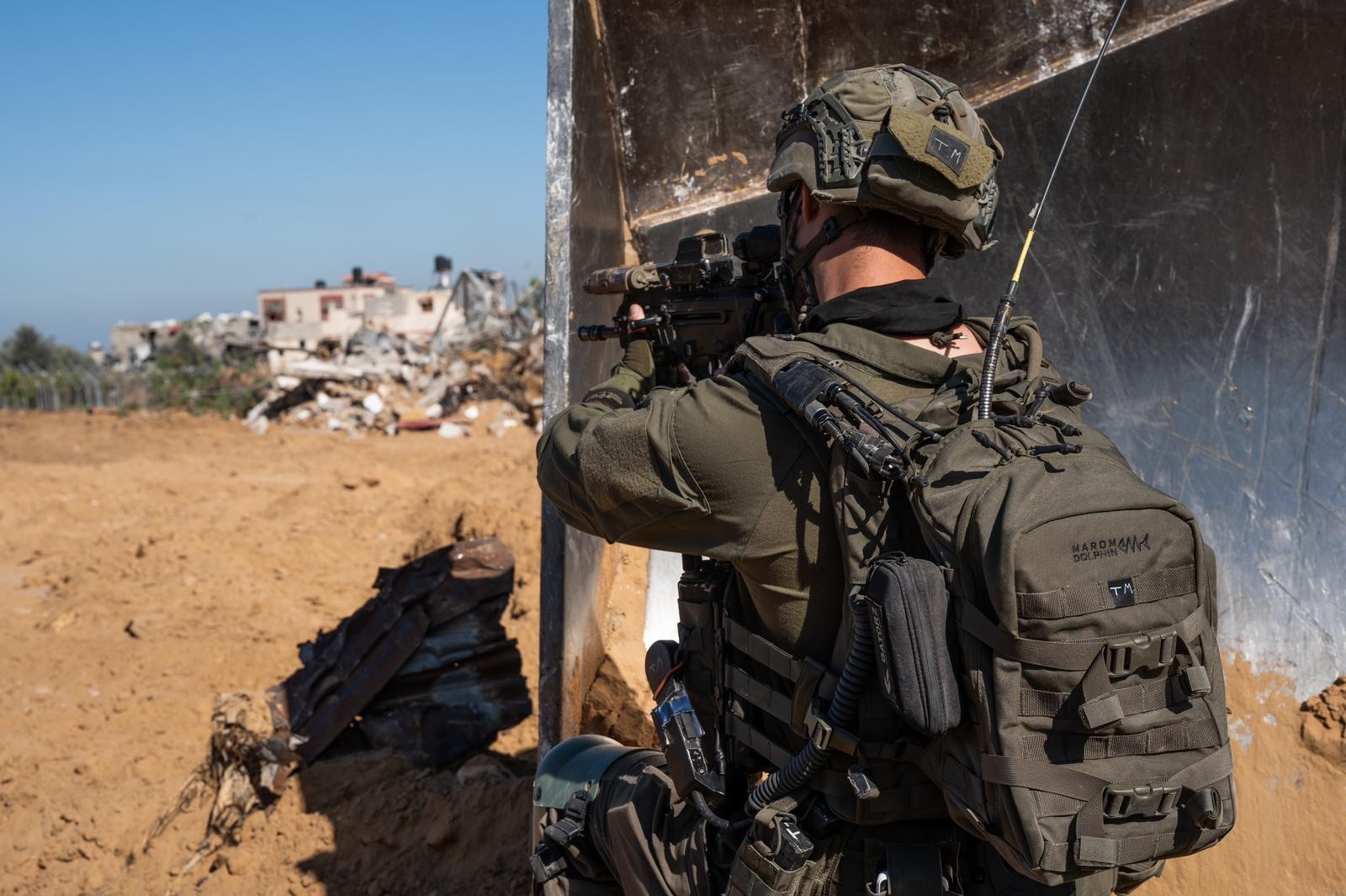 300 אלף עזתים עזבו את רפיח, כטב"ם התפוצץ בבית הלל בצפון