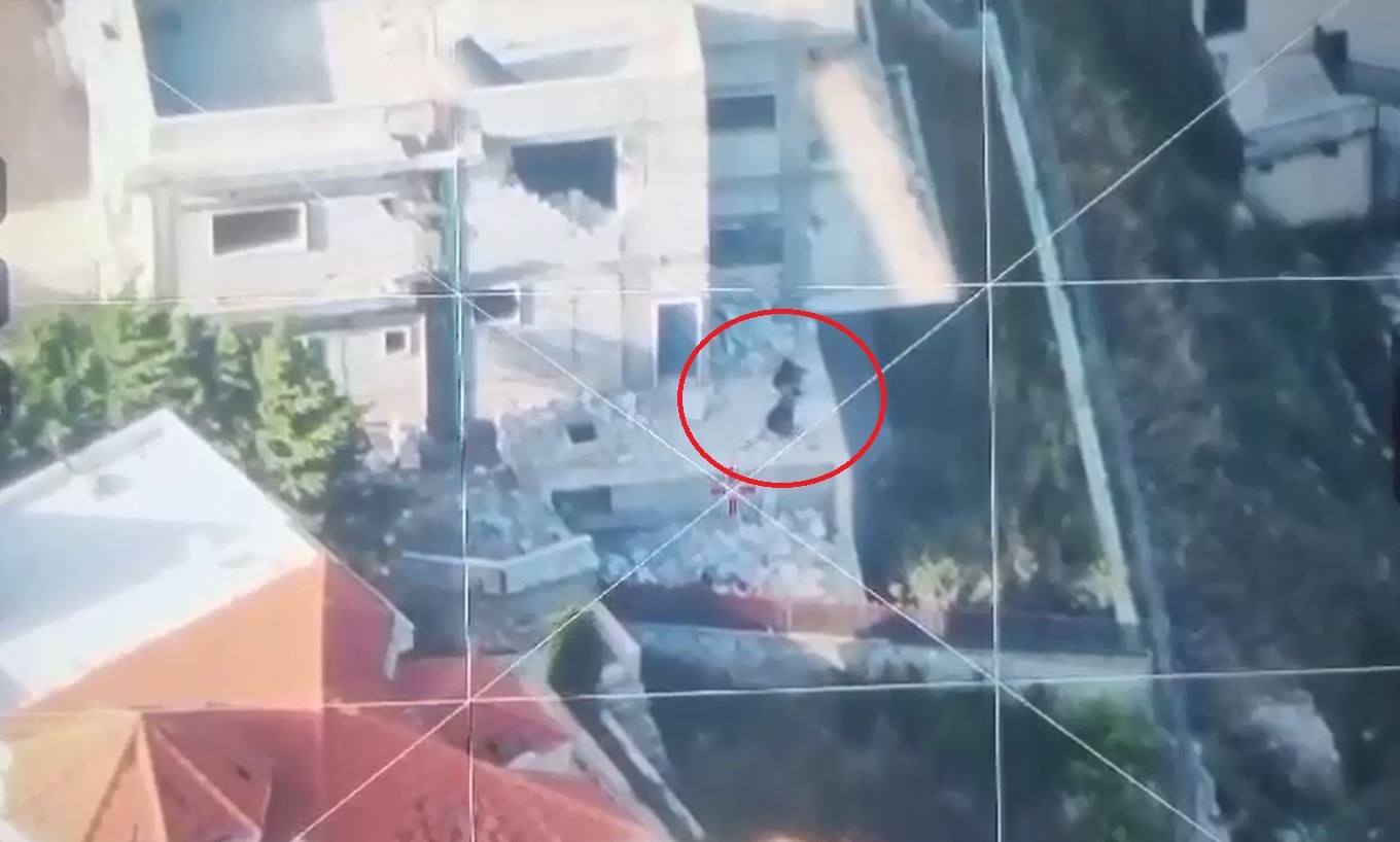 סיירת גולני מאתרת שני מחבלים בדרום לבנון ומחסלת אותם | צפו