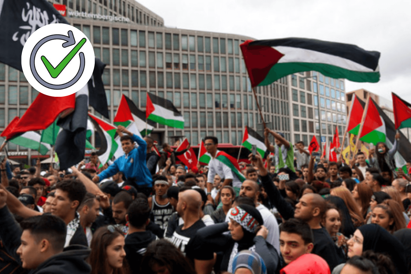 המרצה שהתיר את דמם של המתנחלים, הואשם בחו"ל ברצח פלשתינים